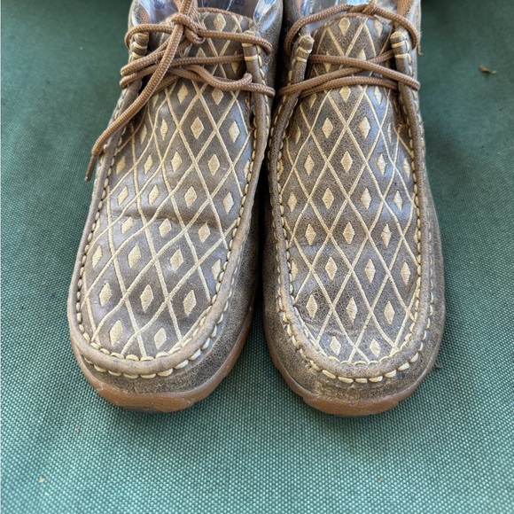 Twisted X
Women's Tooled Chukka Driving Mocs - Picture 2 of 9